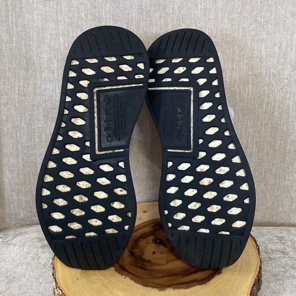 Adidas Mens NMD R2 Primeknit Running Shoes Gray - Picture 8 of 15